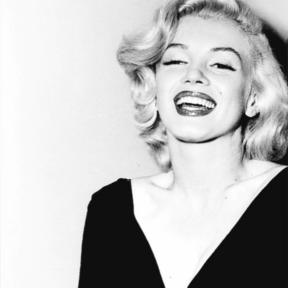 Clutch - Picture 2 of 2